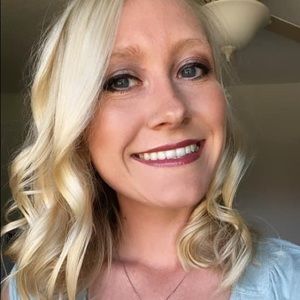 Meet your Posher, Mackenzie